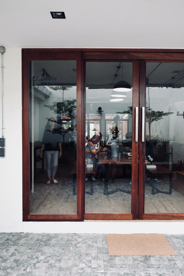 צ'יאנג מאי Slee Hostel Chiangmai (Adults Only) מראה חיצוני תמונה