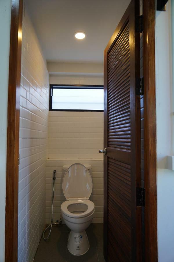 צ'יאנג מאי Slee Hostel Chiangmai (Adults Only) מראה חיצוני תמונה