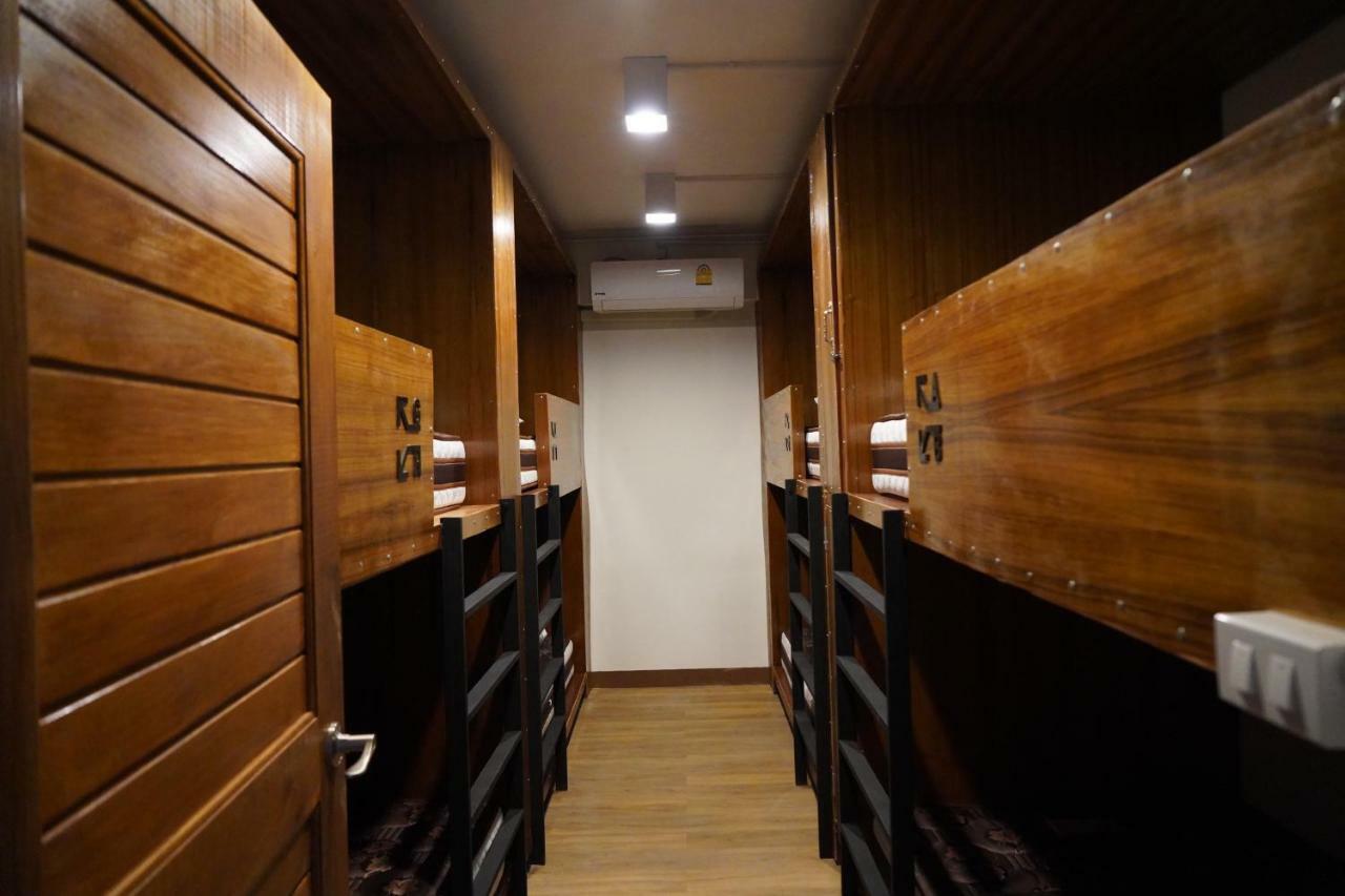 צ'יאנג מאי Slee Hostel Chiangmai (Adults Only) מראה חיצוני תמונה